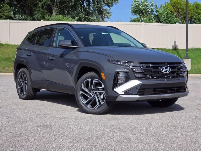 2026 Ecotronic Gray Hyundai Tucson SEL Plus AWD SUV