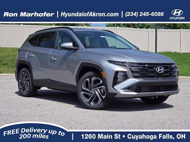 2026 Shimmering Silver Hyundai Tucson SEL Plus AWD SUV