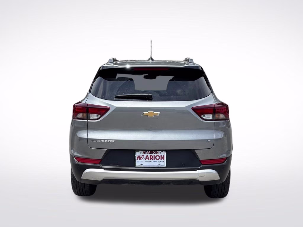 2024 Sterling Gray Metallic Chevrolet Trailblazer LT FWD SUV