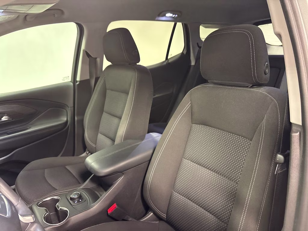 2023 Sterling Metallic GMC Terrain SLE FWD SUV