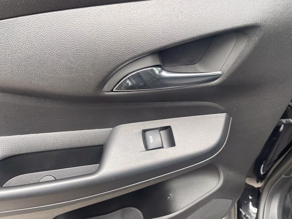 2025 Ebony Twilight Metallic Buick Envista Preferred FWD SUV