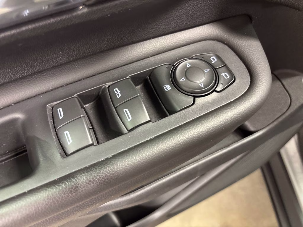 2023 Sterling Metallic GMC Terrain SLE FWD SUV