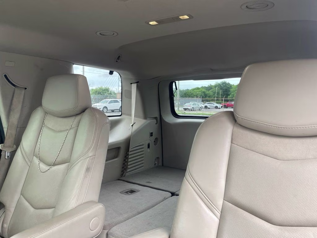 2017 Crystal White Tricoat Cadillac Escalade Base RWD SUV