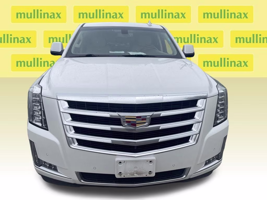 2017 Crystal White Tricoat Cadillac Escalade Base RWD SUV