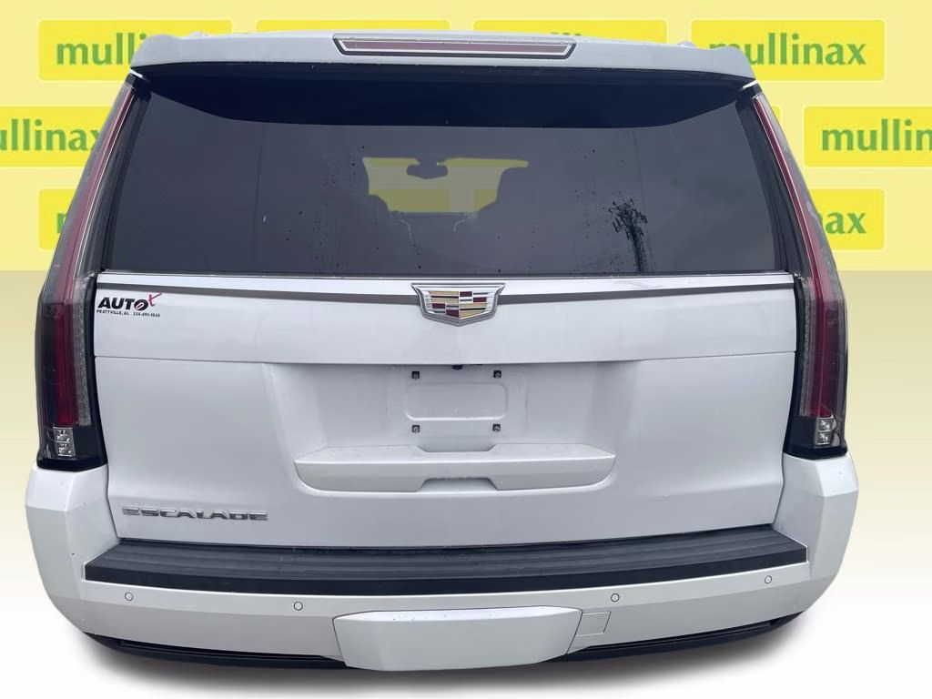 2017 Crystal White Tricoat Cadillac Escalade Base RWD SUV