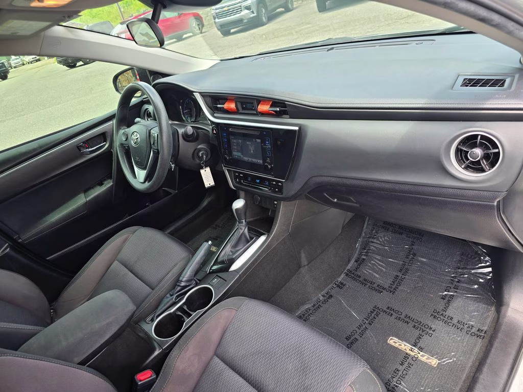 2019 Classic Silver Metallic Toyota Corolla LE FWD Sedan
