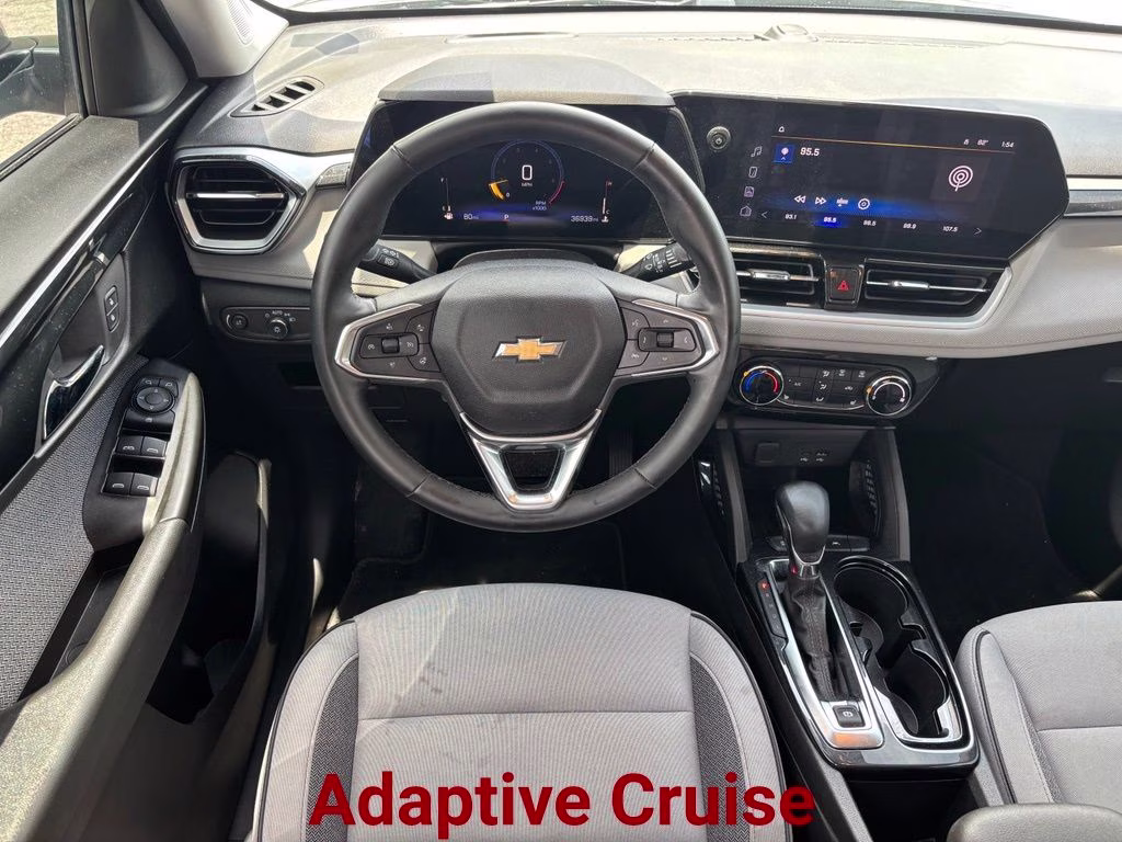 2024 Sterling Gray Metallic Chevrolet Trailblazer LT FWD SUV