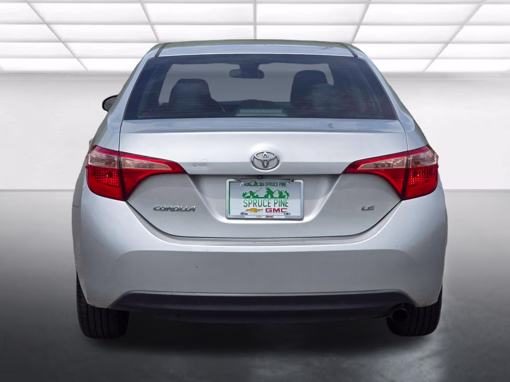 2019 Classic Silver Metallic Toyota Corolla LE FWD Sedan