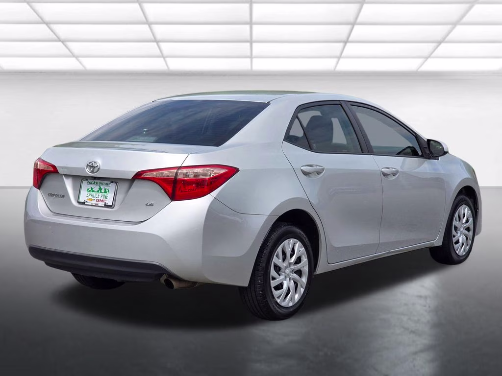 2019 Classic Silver Metallic Toyota Corolla LE FWD Sedan