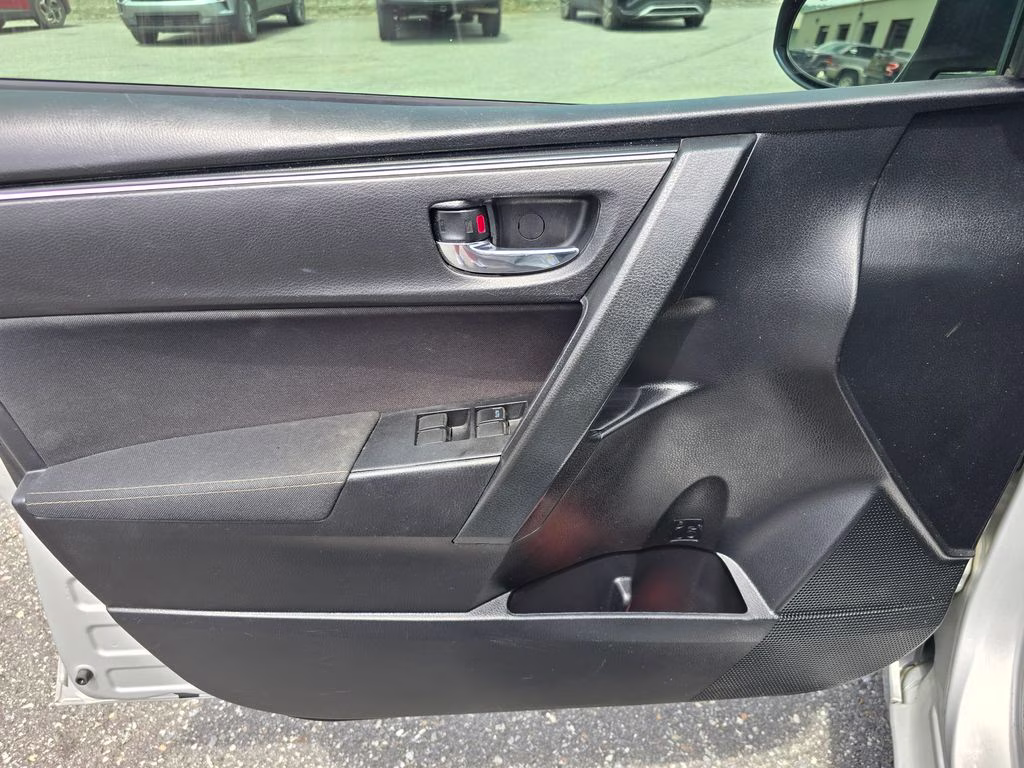 2019 Classic Silver Metallic Toyota Corolla LE FWD Sedan