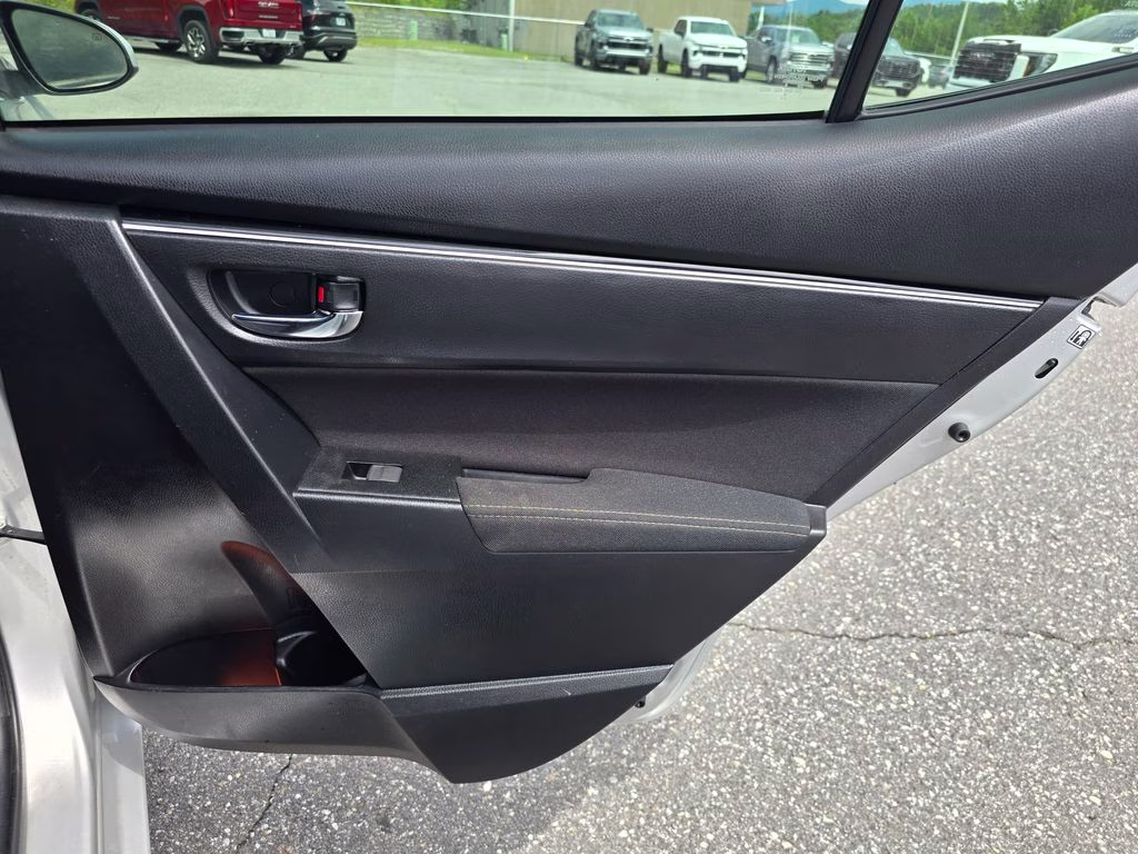 2019 Classic Silver Metallic Toyota Corolla LE FWD Sedan