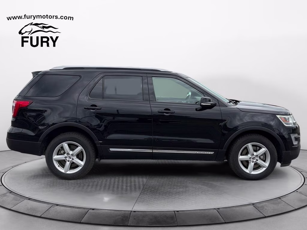 Used 2016 Ford Explorer XLT with VIN 1FM5K8D83GGD28220 for sale in Forest Lake, Minnesota