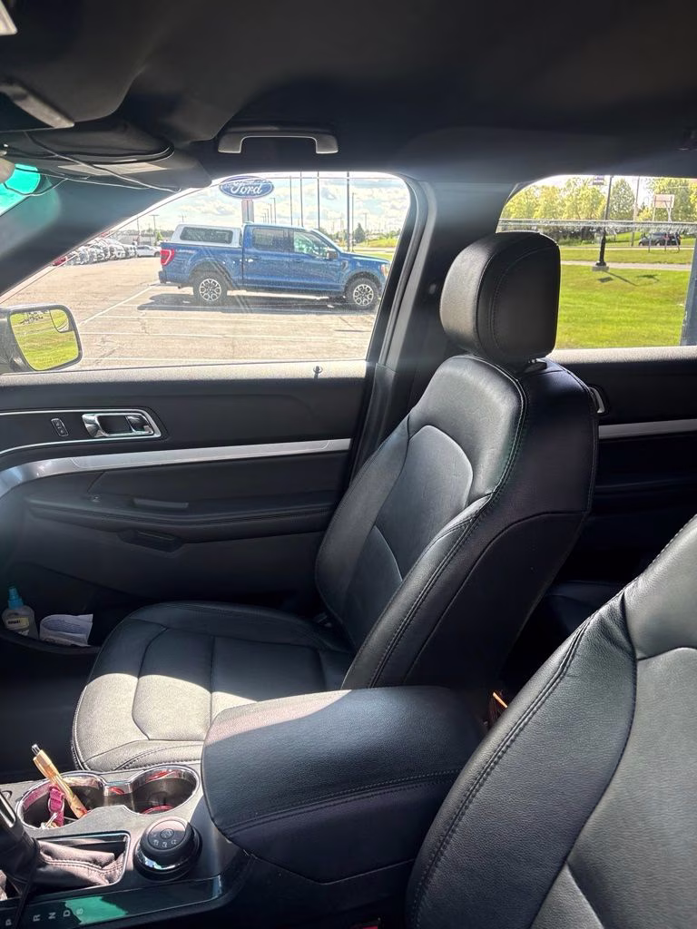 2016 Shadow Black Ford Explorer XLT 4X4 SUV