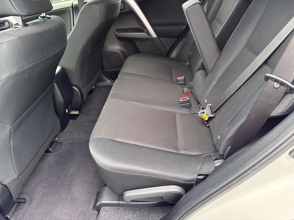 2017 Super White Toyota RAV4 LE FWD SUV