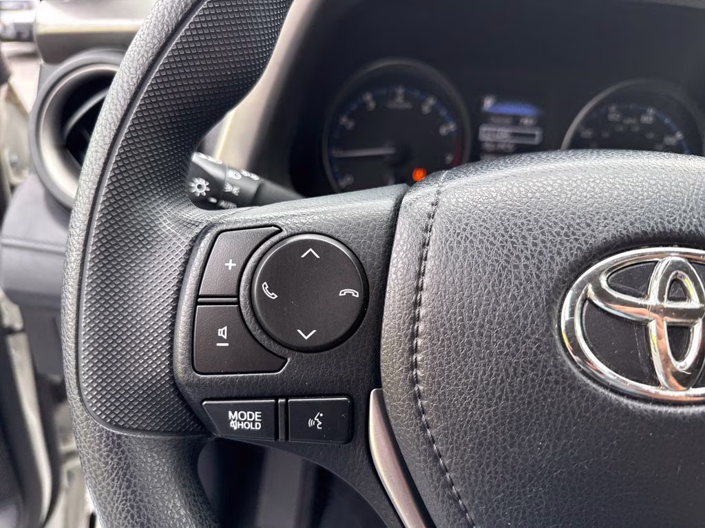 2017 Super White Toyota RAV4 LE FWD SUV