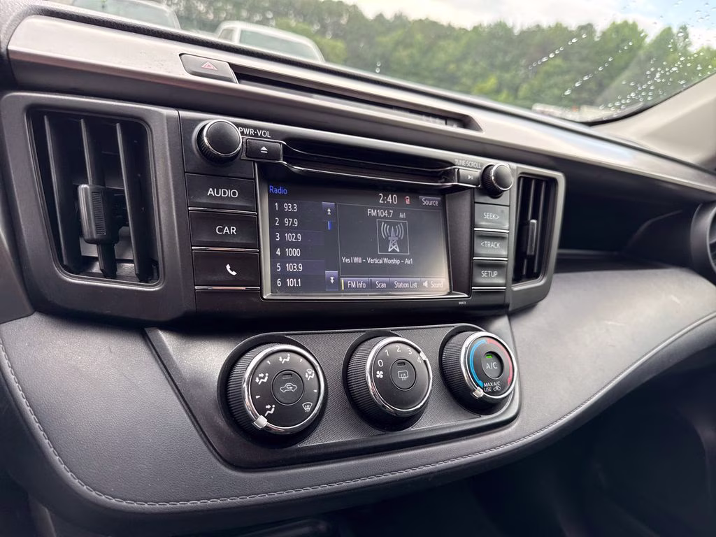 2017 Super White Toyota RAV4 LE FWD SUV