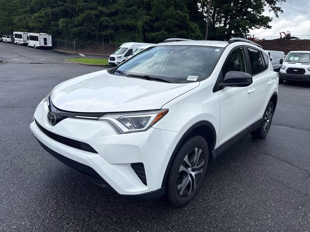 2017 Super White Toyota RAV4 LE FWD SUV