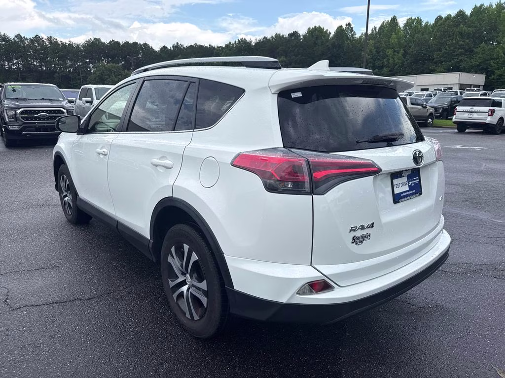 2017 Super White Toyota RAV4 LE FWD SUV