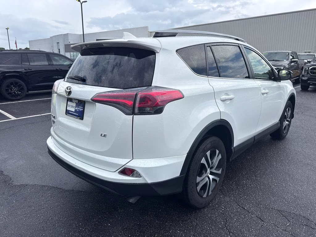 2017 Super White Toyota RAV4 LE FWD SUV