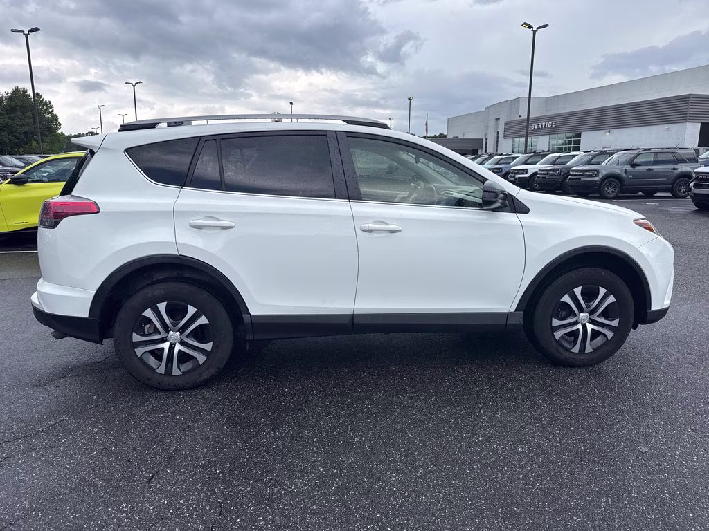 2017 Super White Toyota RAV4 LE FWD SUV