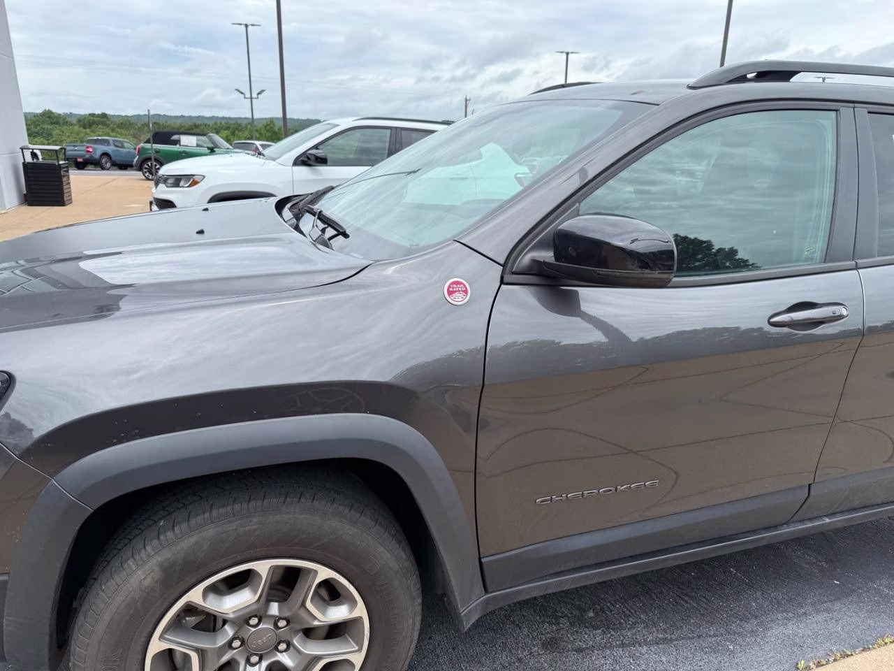 2022 GRAY Jeep Cherokee Trailhawk 4X4 SUV