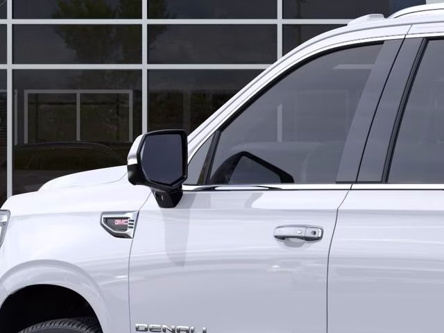 2026 Glacier White Tricoat GMC Yukon XL Denali 4X4 SUV