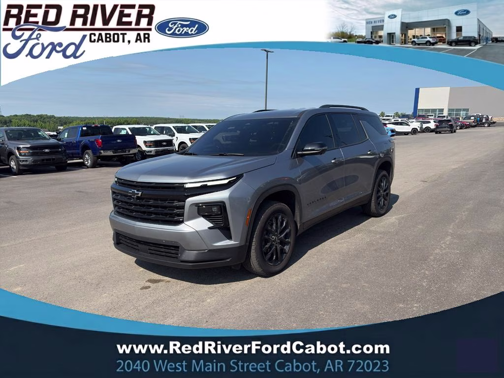 2026 Sterling Gray Metallic Chevrolet Traverse FWD LT FWD SUV