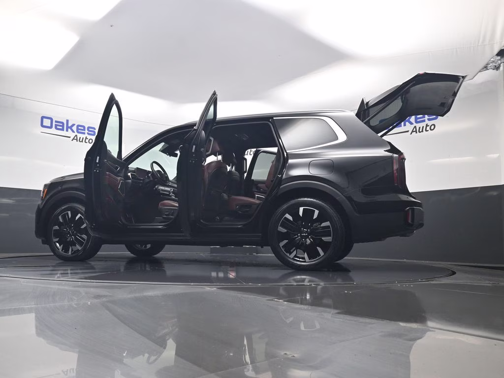 2025 Ebony Black Kia Telluride SX-Prestige AWD SUV
