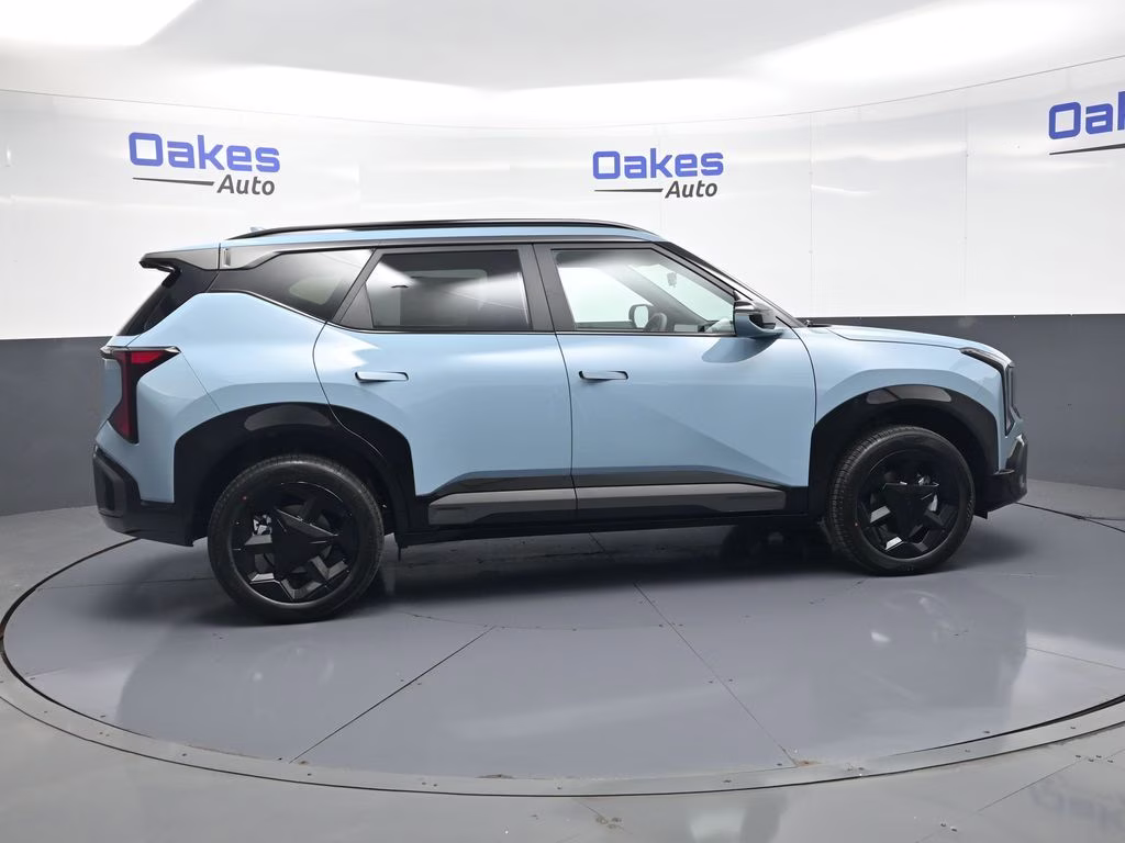2027 Frost Blue Kia Seltos X-Line AWD SUV