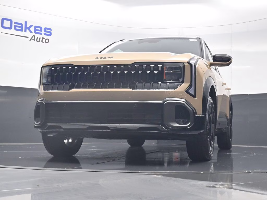 2027 Terrain Brown Kia Seltos X-Line S AWD SUV