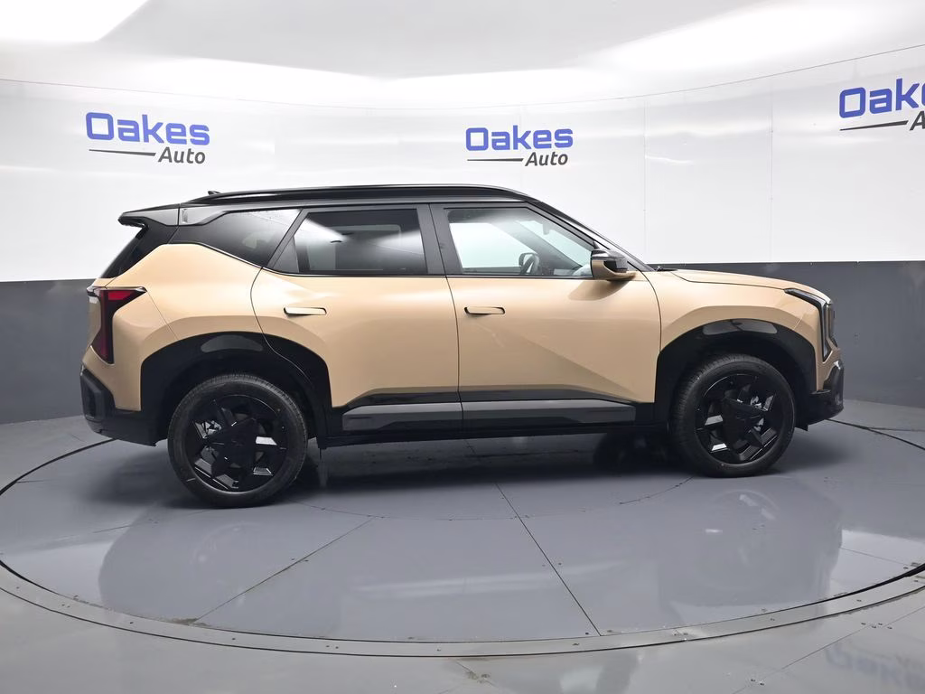2027 Terrain Brown Kia Seltos X-Line S AWD SUV
