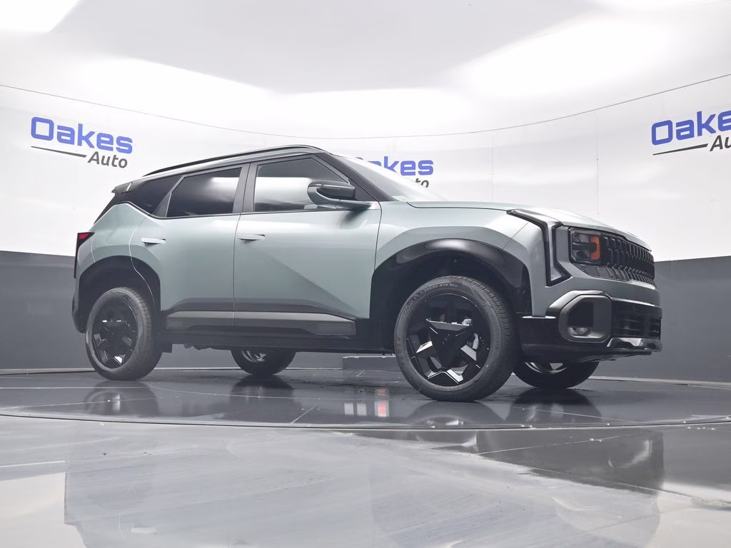 2027 Iceberg Green Kia Seltos X-Line S AWD SUV