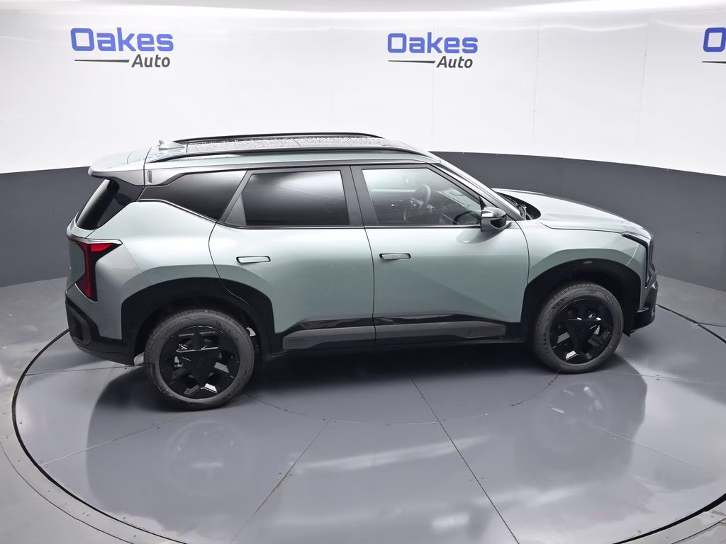 2027 Iceberg Green Kia Seltos X-Line S AWD SUV