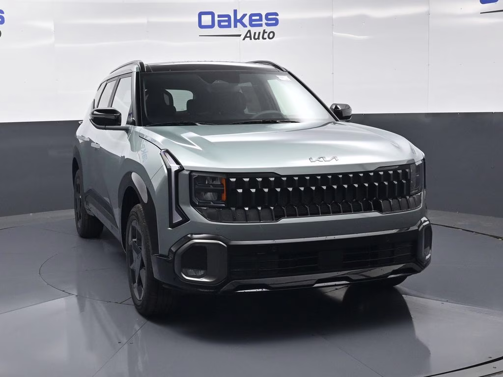2027 Iceberg Green Kia Seltos X-Line S AWD SUV