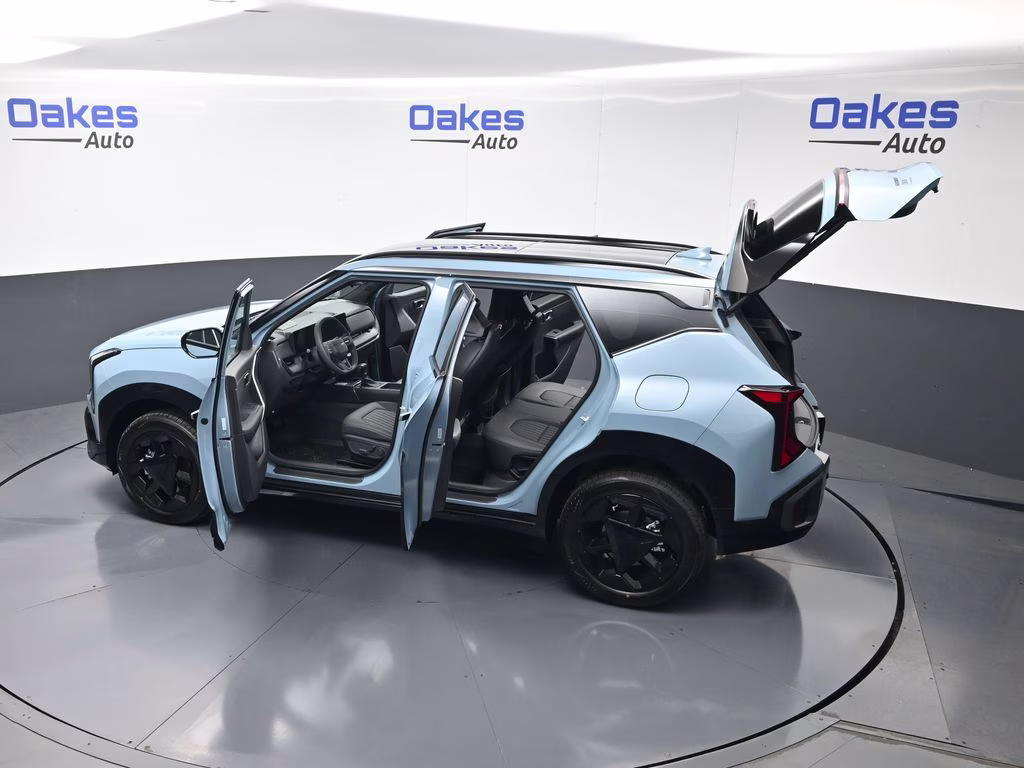 2027 Frost Blue Kia Seltos X-Line S AWD SUV