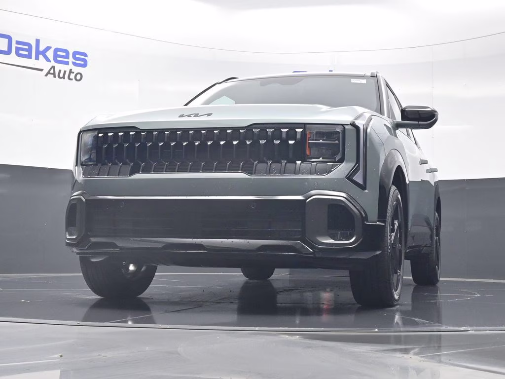 2027 Iceberg Green Kia Seltos X-Line S AWD SUV