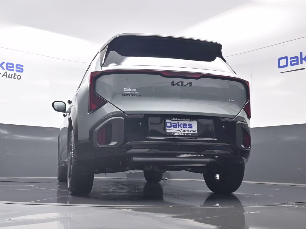 2027 Iceberg Green Kia Seltos X-Line S AWD SUV
