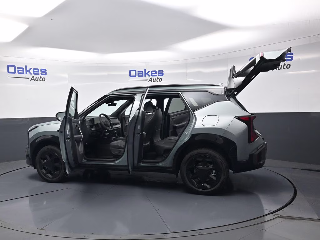 2027 Iceberg Green Kia Seltos X-Line S AWD SUV