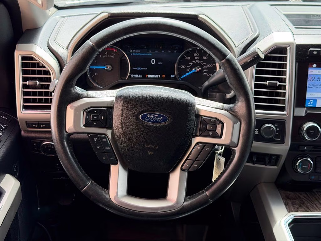 2017 Black Ford Super Duty F-250 SRW Platinum 4X4 Truck