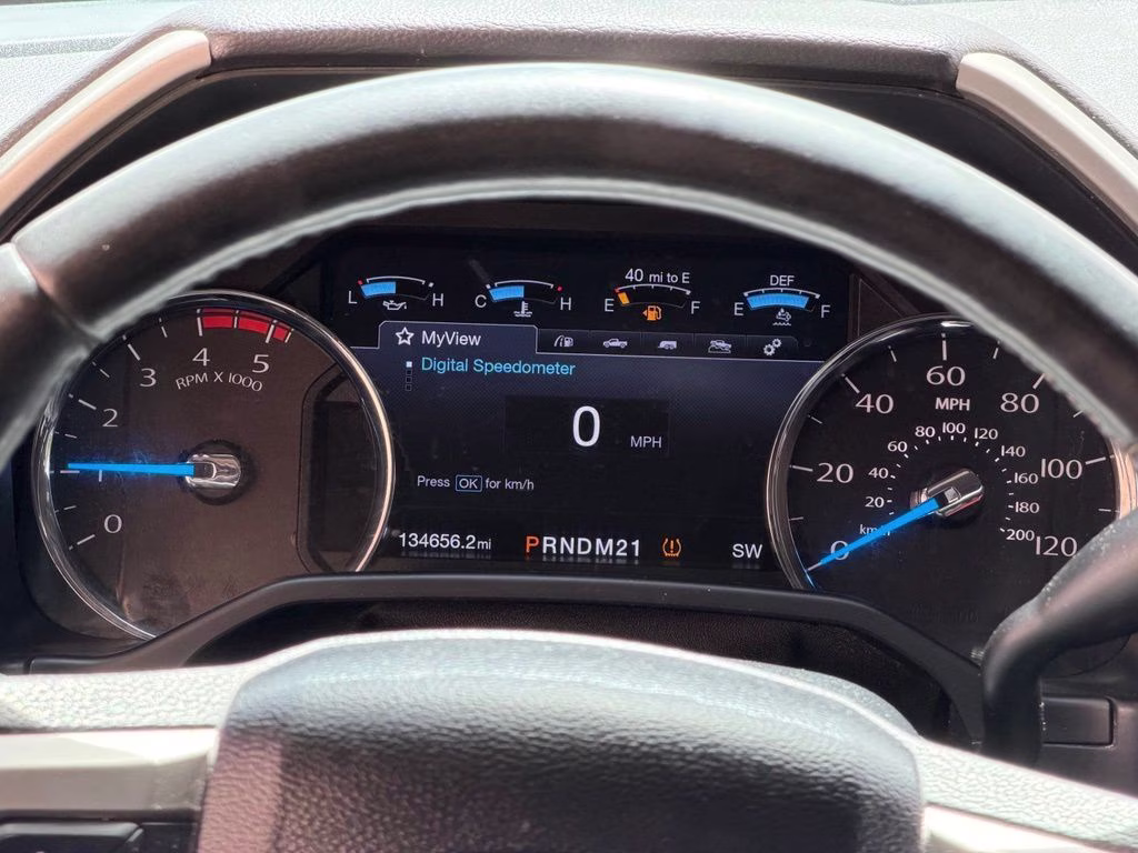 2017 Black Ford Super Duty F-250 SRW Platinum 4X4 Truck
