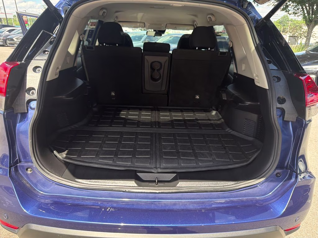 2020 Caspian Blue Metallic Nissan Rogue SV AWD SUV