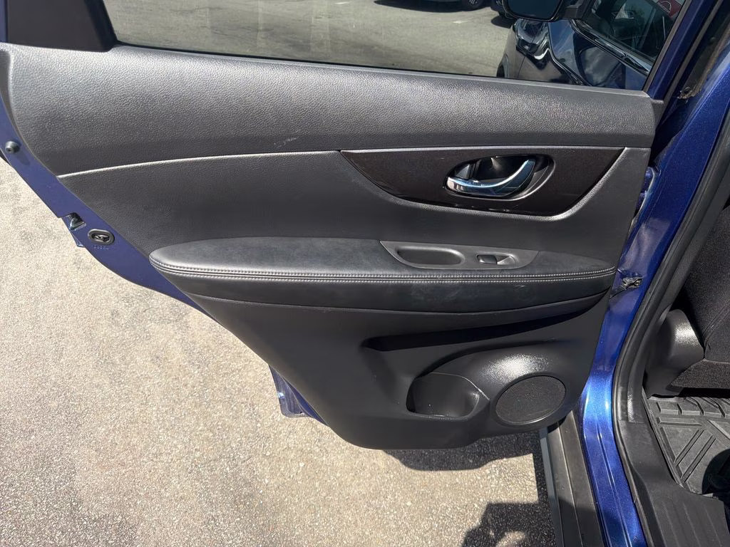 2020 Caspian Blue Metallic Nissan Rogue SV AWD SUV