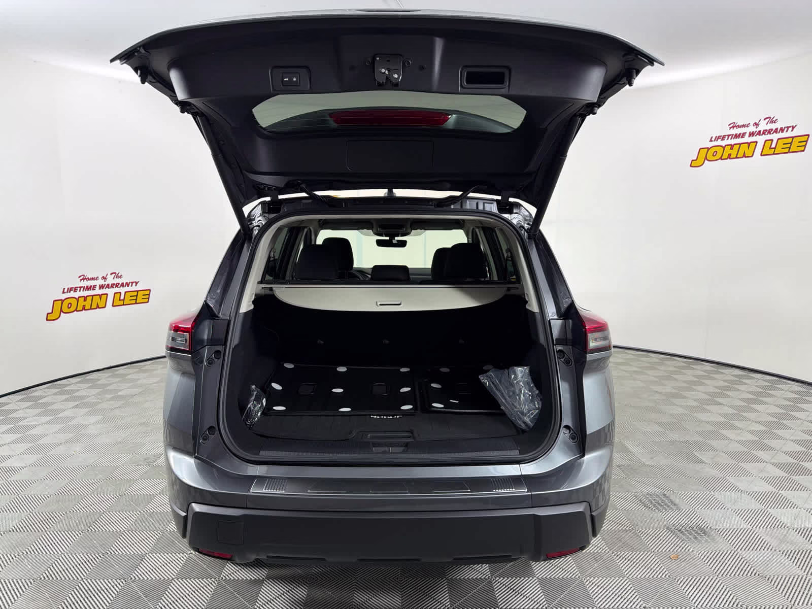 2026 Gun Metallic Nissan Rogue SV FWD SUV