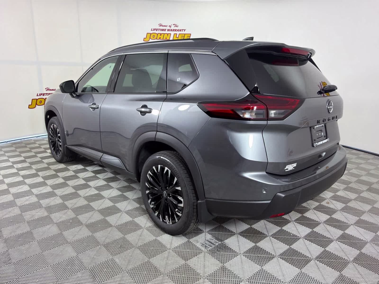 2026 Gun Metallic Nissan Rogue Dark Armor FWD SUV
