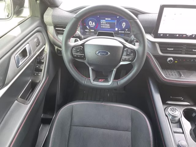 2025 Gray Metallic Ford Explorer ST 4X4 SUV