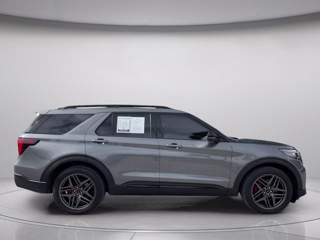2025 Gray Metallic Ford Explorer ST 4X4 SUV