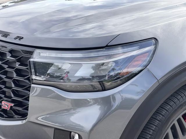 2025 Gray Metallic Ford Explorer ST 4X4 SUV