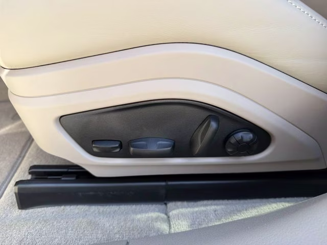 2026 Ice Grey Metallic Porsche Panamera 4 AWD Hatchback