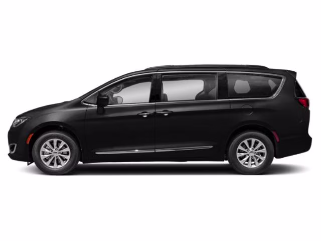 2018 Brilliant Black Crystal Pearlcoat Chrysler Pacifica Touring L Plus FWD Van