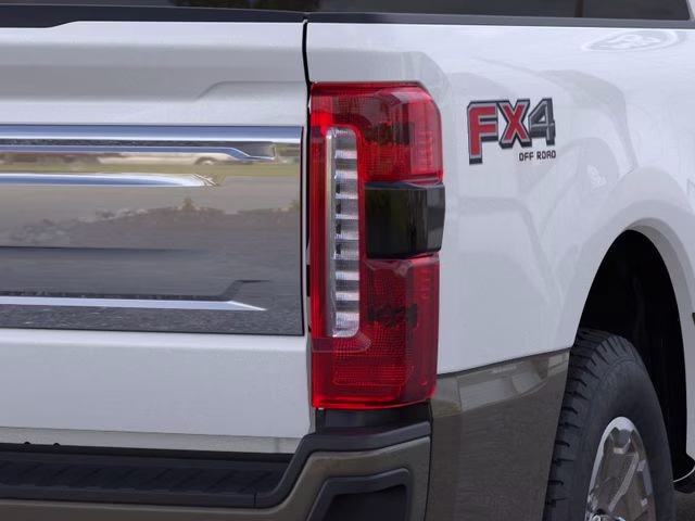 2026 Star White Metallic Tri-Coat Ford Super Duty F-250 SRW XL 4X4 Truck